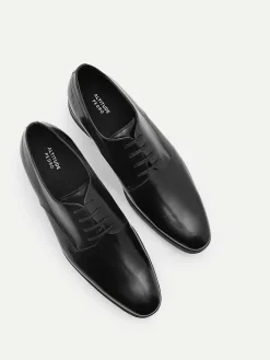 Altitude Leather Derby