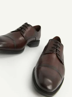Altitude Leather Toe Derby Shoes