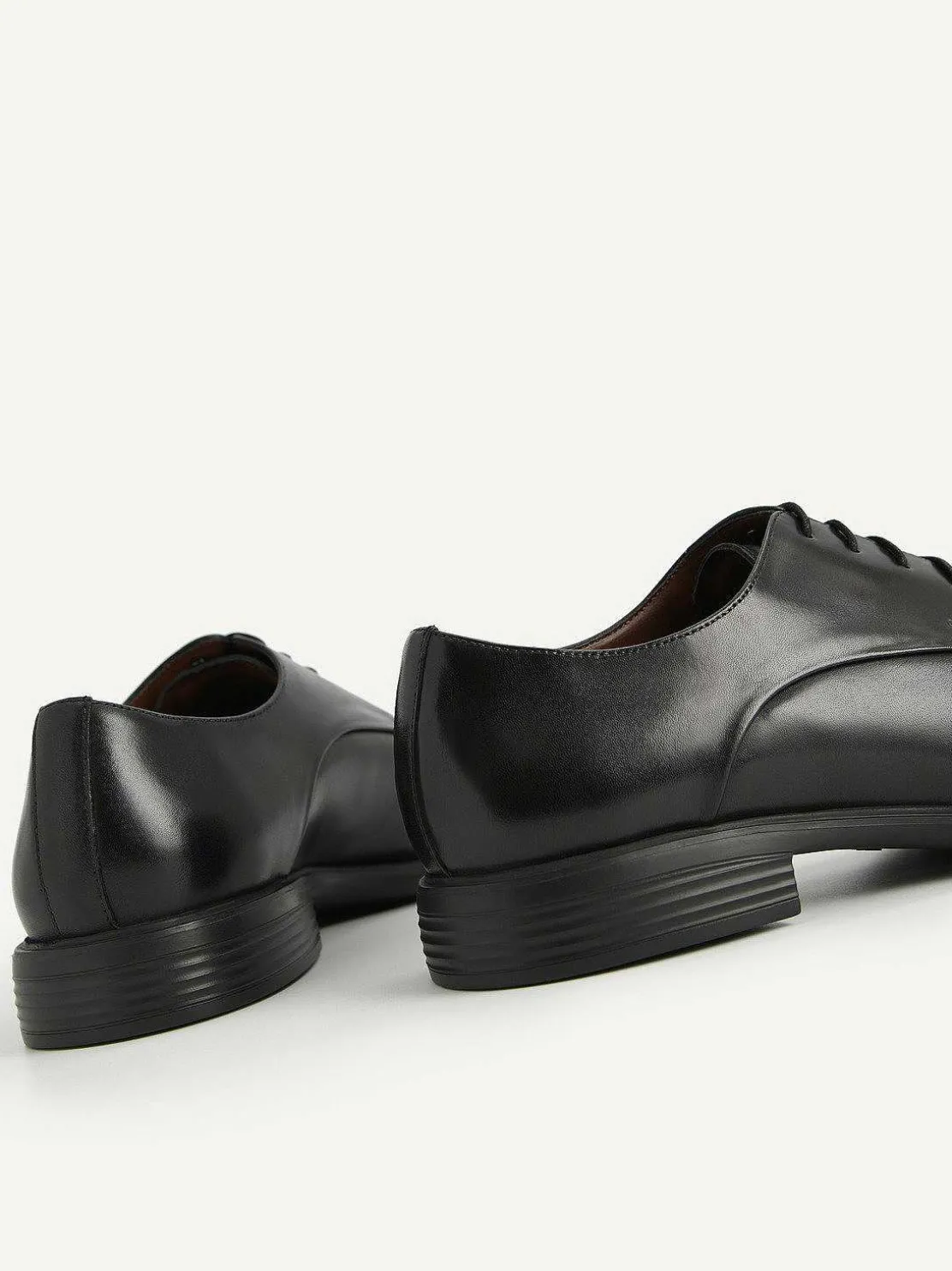 Altitude Leather Toe Derby Shoes