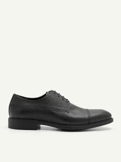 Altitude Lightweight Embossed Derby Shoes