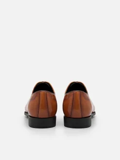 Altitude Lightweight Leather Oxford Shoes