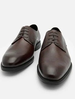 Altitude Lightweight Leather Derby Shoes