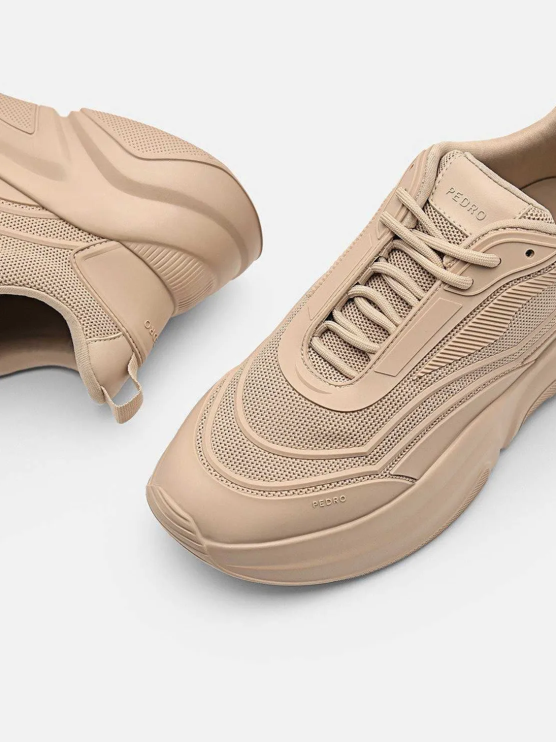 Altura Sneakers