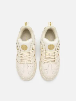 Arc Court Sneakers