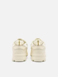 Arc Court Sneakers