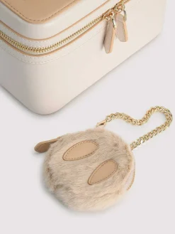 Ari Boxy Shoulder Bag
