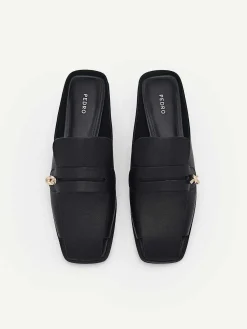 Carolyn Penny Mules