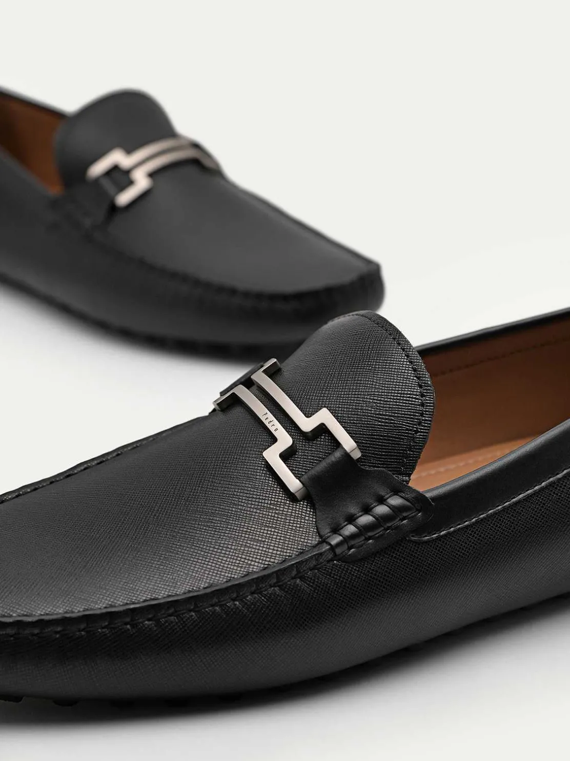 Embossed Bit Driving Shoes