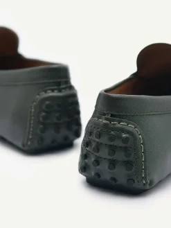 Embossed Leather Driving Shoes