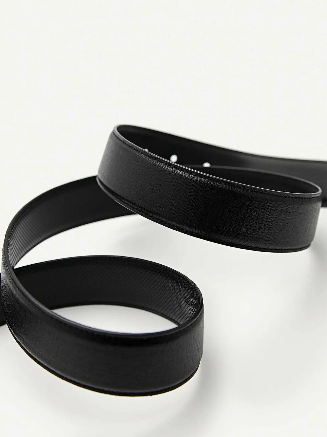 Embossed Leather Reversible Pin Belt