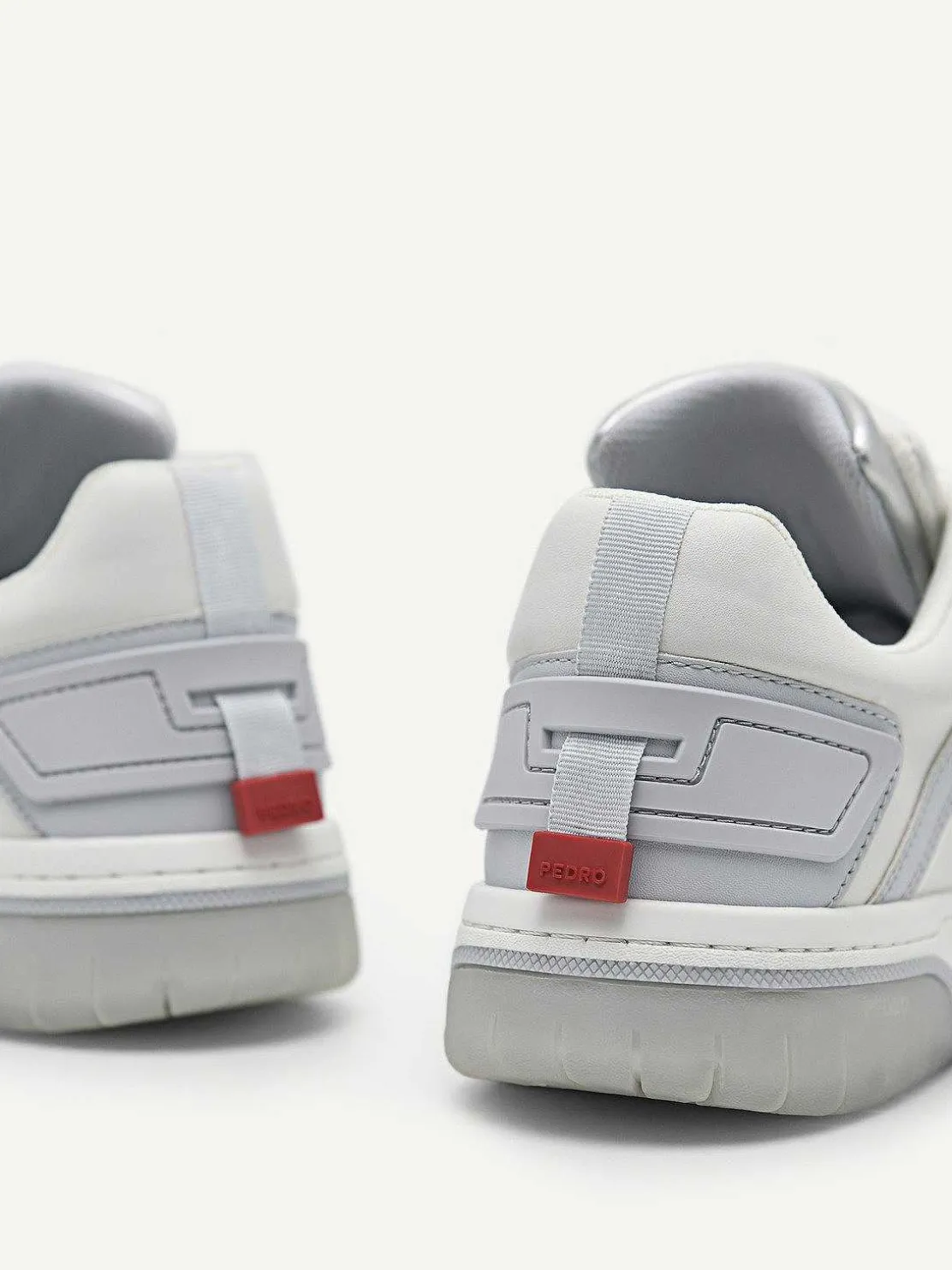 Eos Sneakers