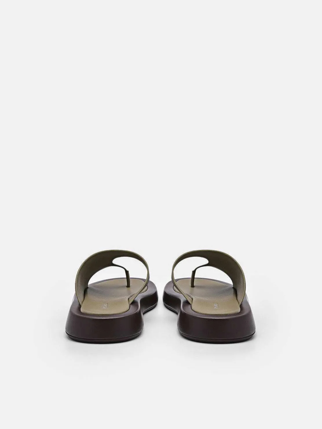 Este Thong Sandals