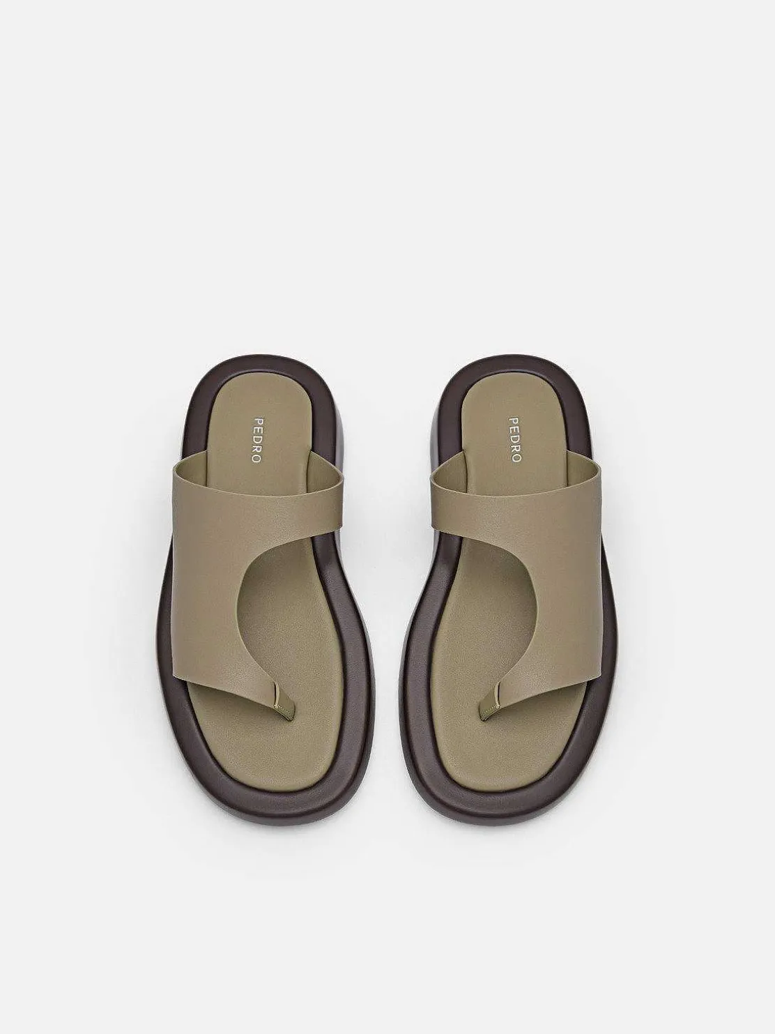 Este Thong Sandals