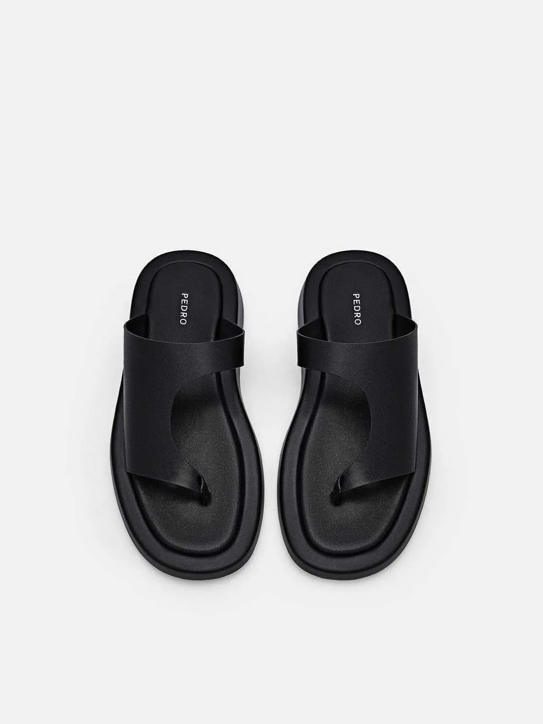Este Thong Sandals