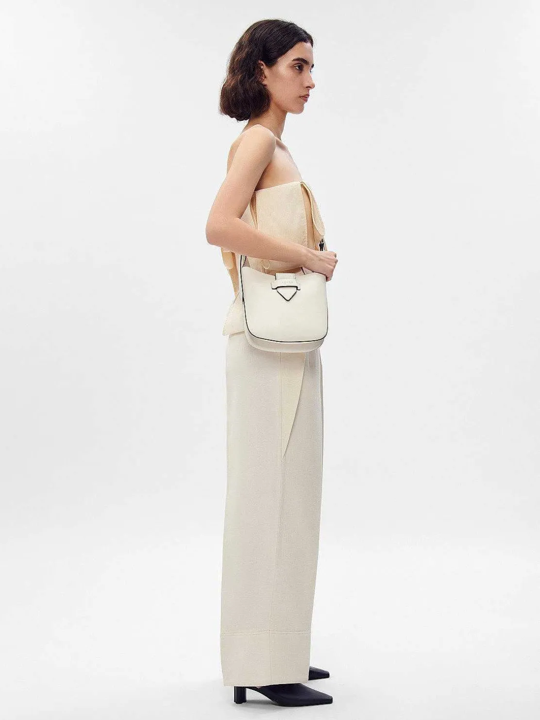 Fadia Shoulder Bag