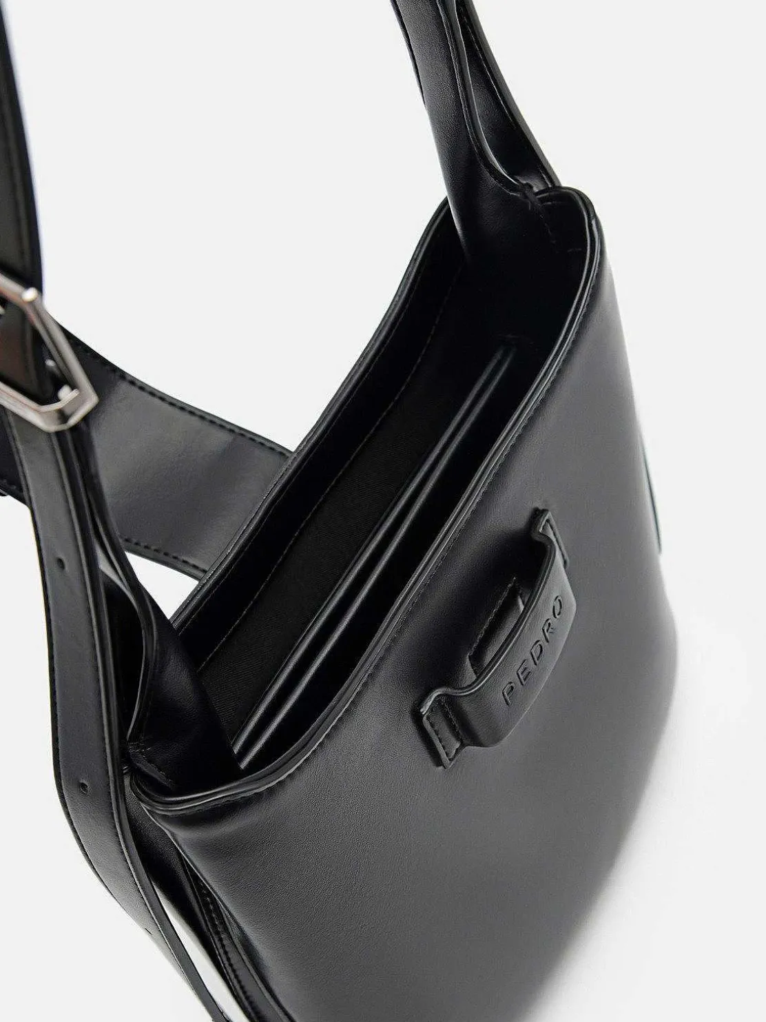 Fadia Shoulder Bag