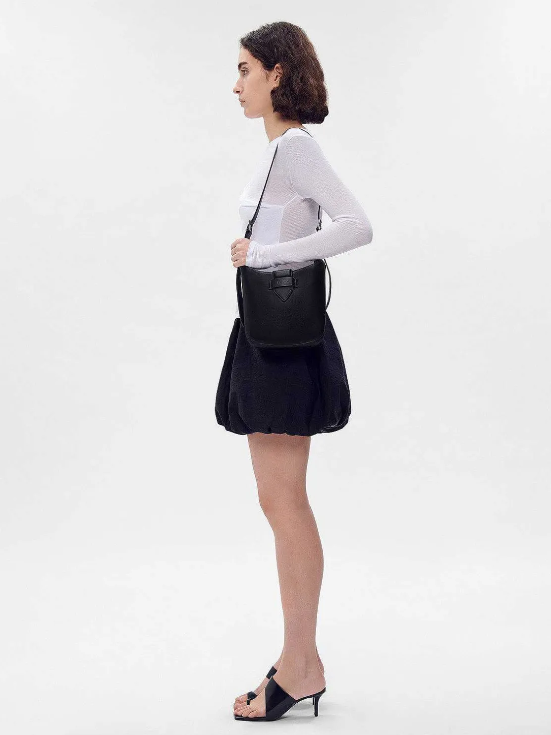 Fadia Shoulder Bag