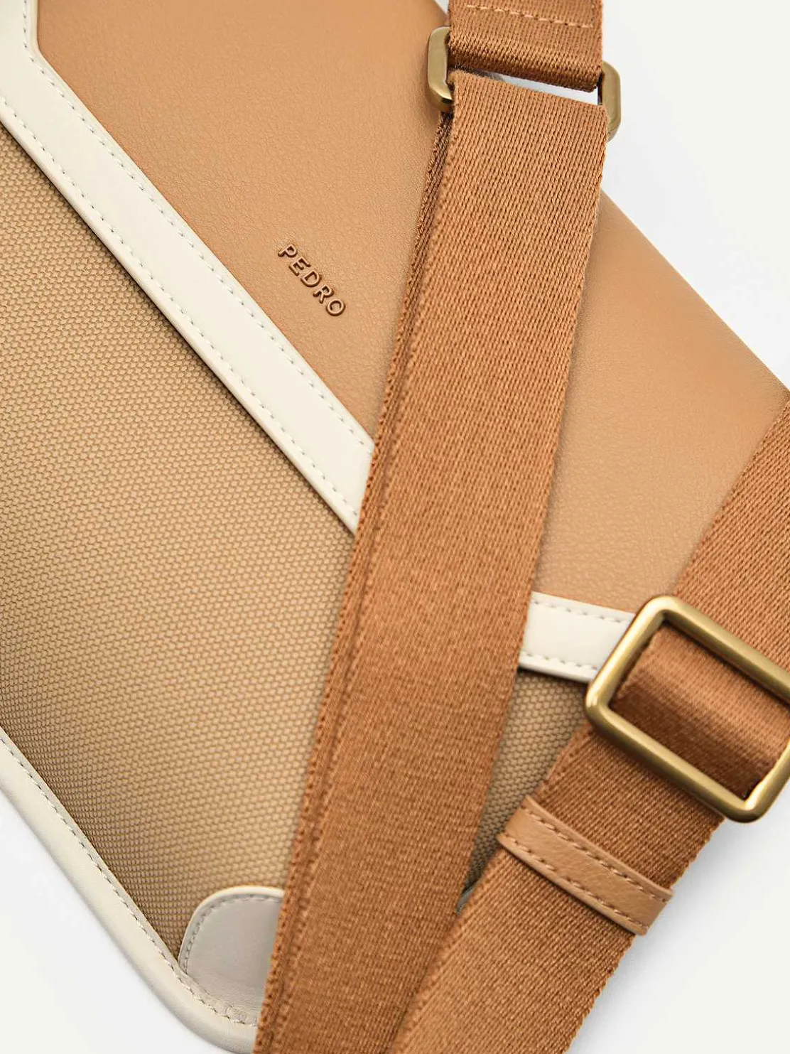 Ferry Sling Pouch