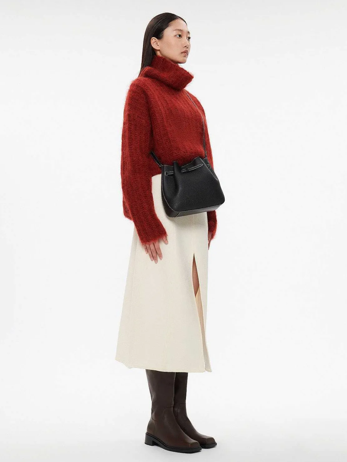 Helix Leather Bucket Bag