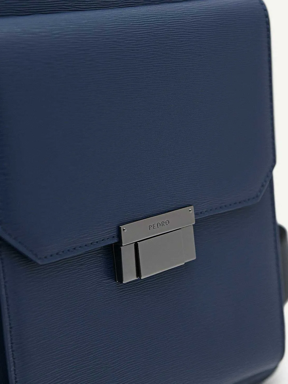 Henry Leather Sling Bag