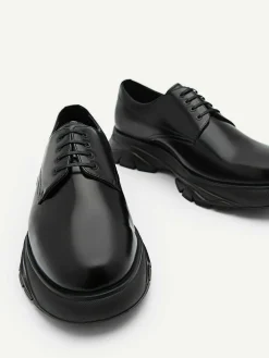 Hybrix Leather Derby Shoes