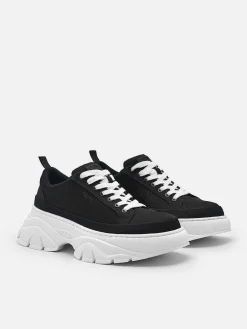 Hybrix Sneakers