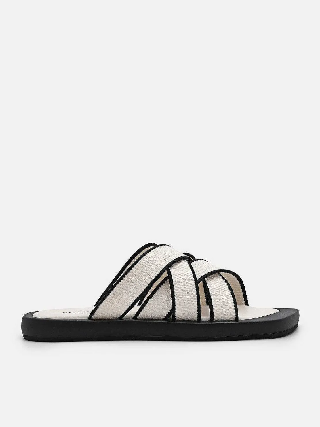 Izzie Flat Sandals