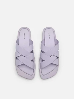 Izzie Flat Sandals