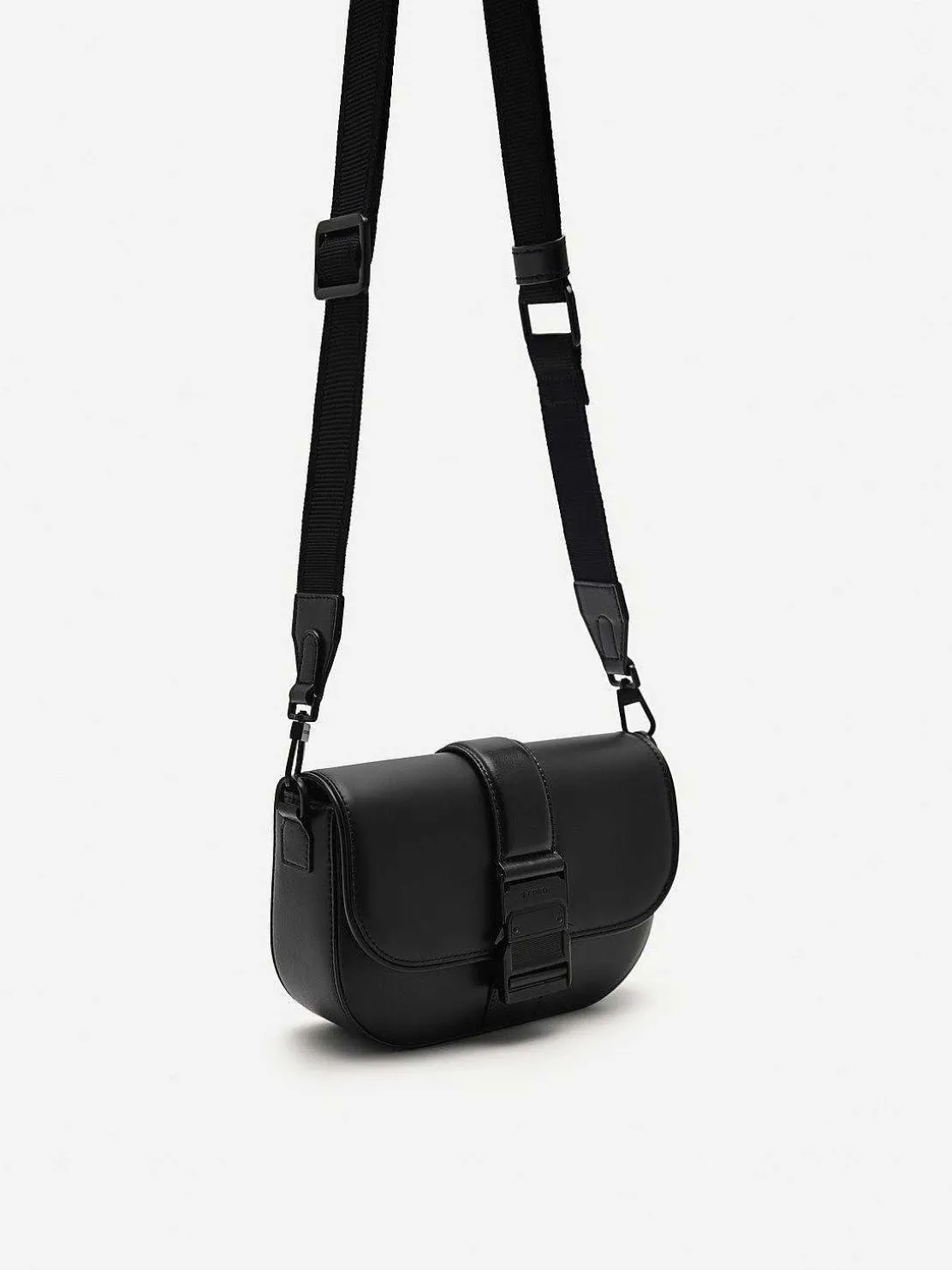 Kane Sling Bag