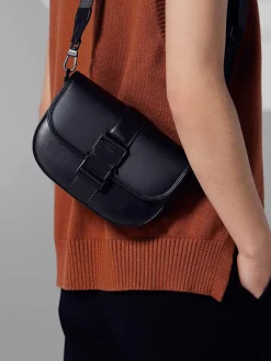 Kane Sling Bag