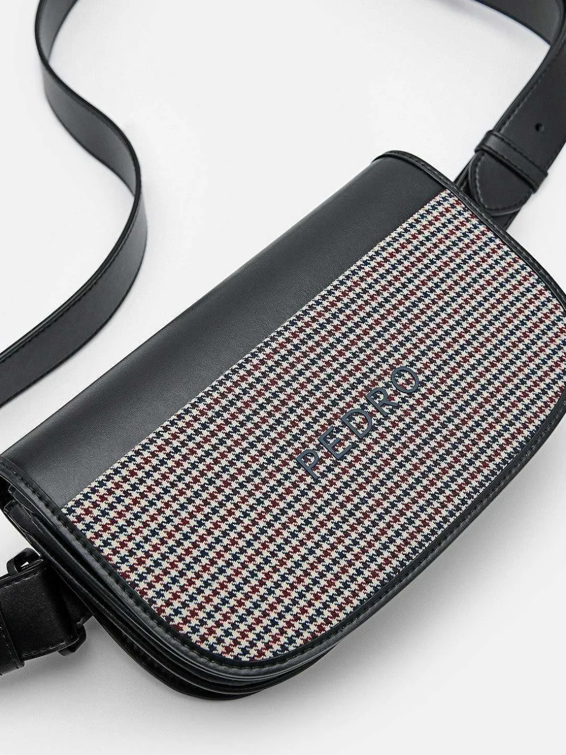 Kirk Sling Pouch