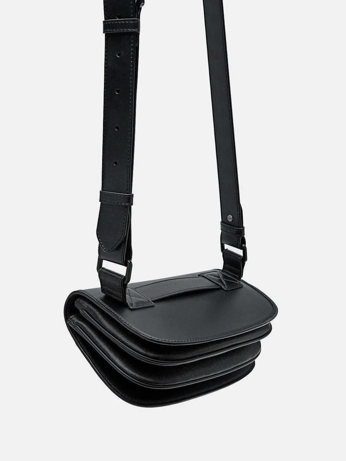 Kirk Sling Pouch