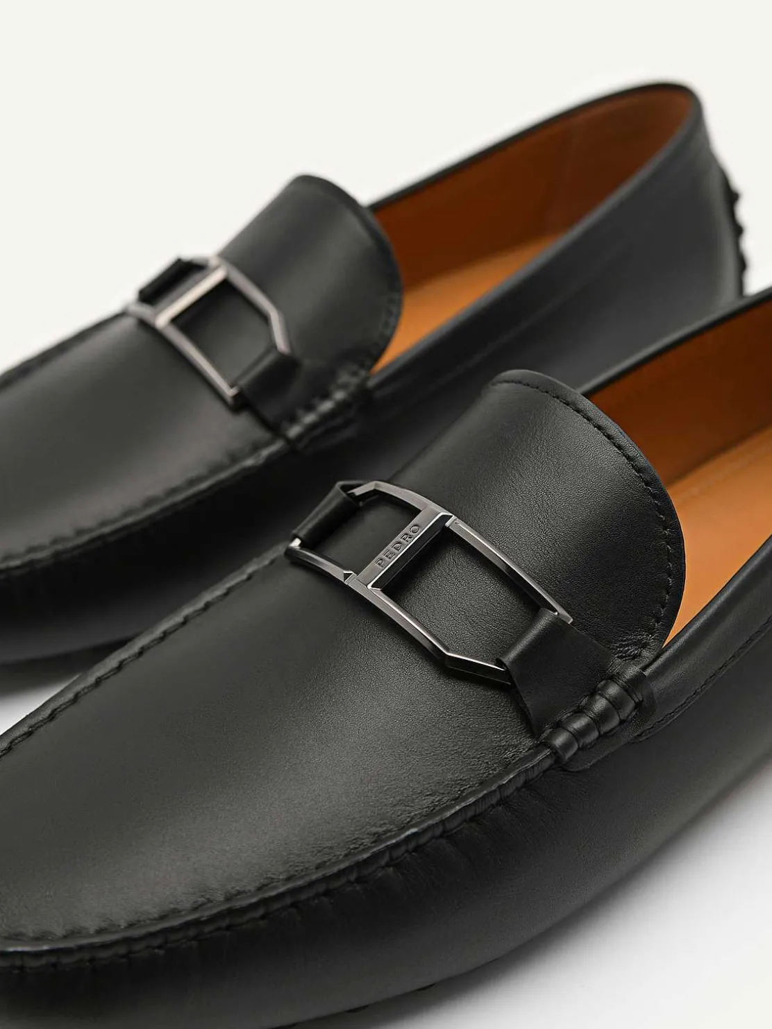 Leather Buckle Driving Shoes