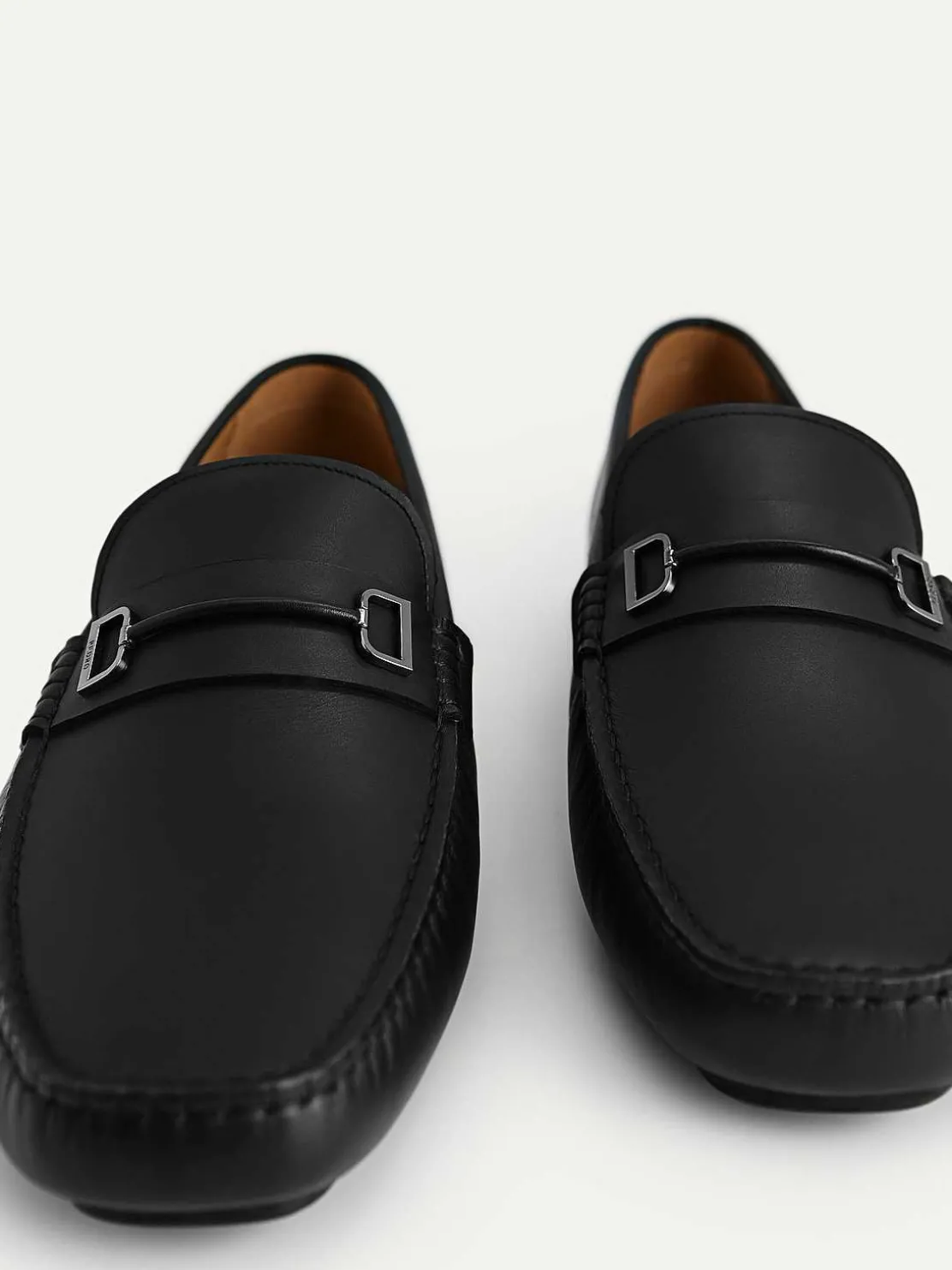 Leather Driving Shoes With Metal Bit