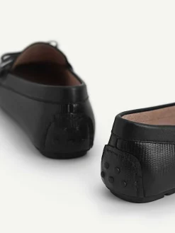 Lizard-Effect Leather Bow Driving Shoes