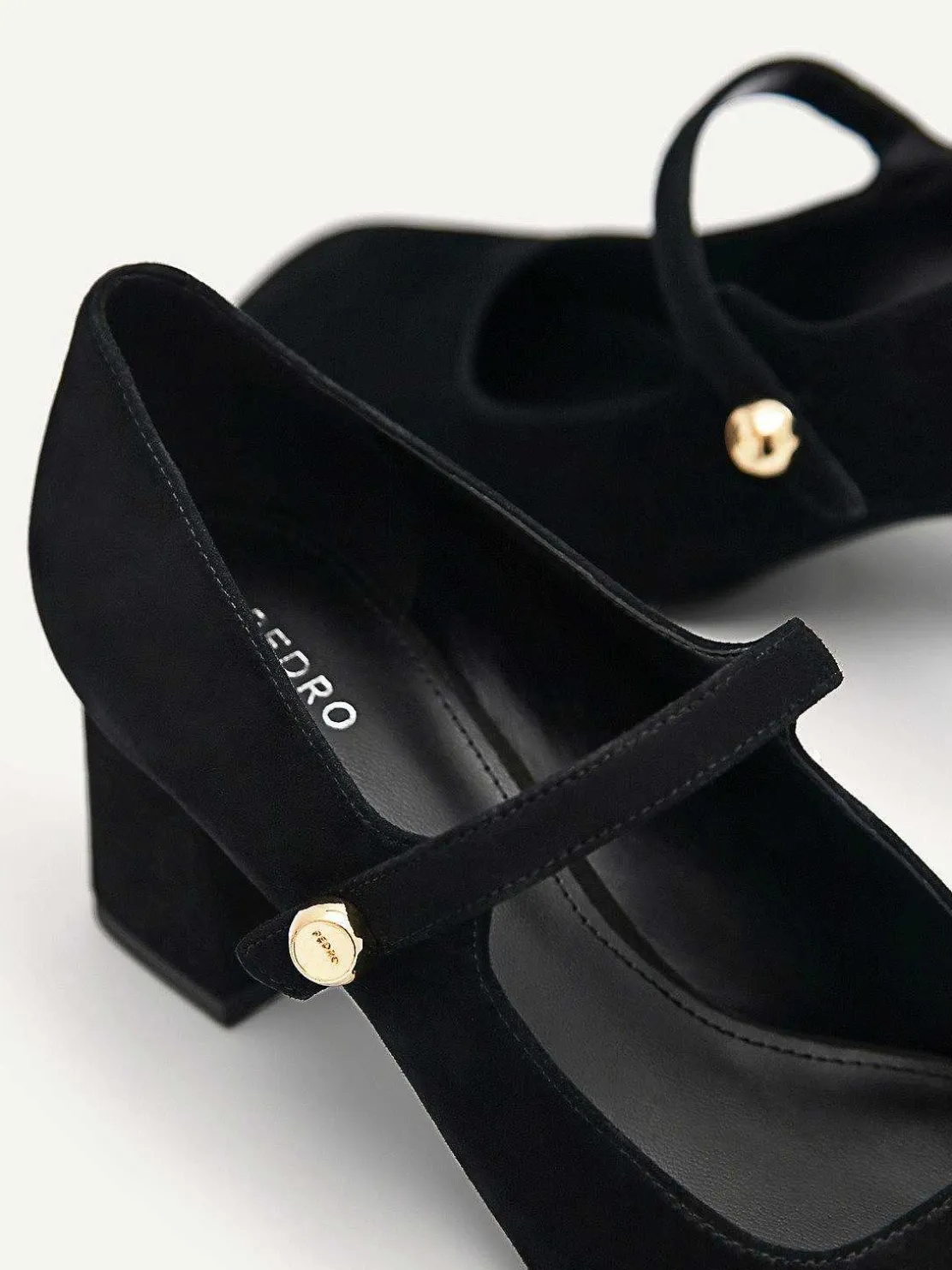 Mastaba Heels