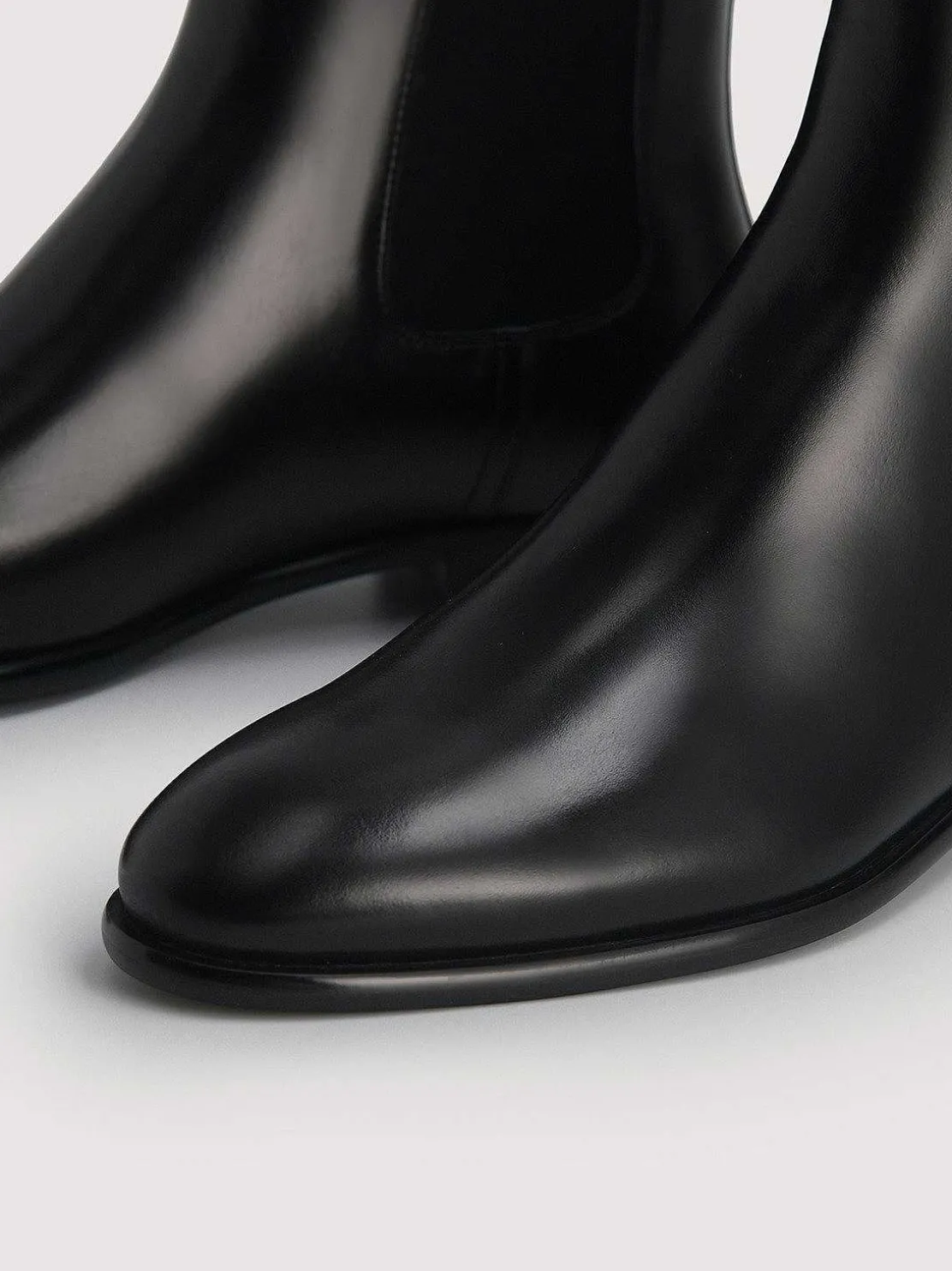 Meg Leather Chelsea Boots