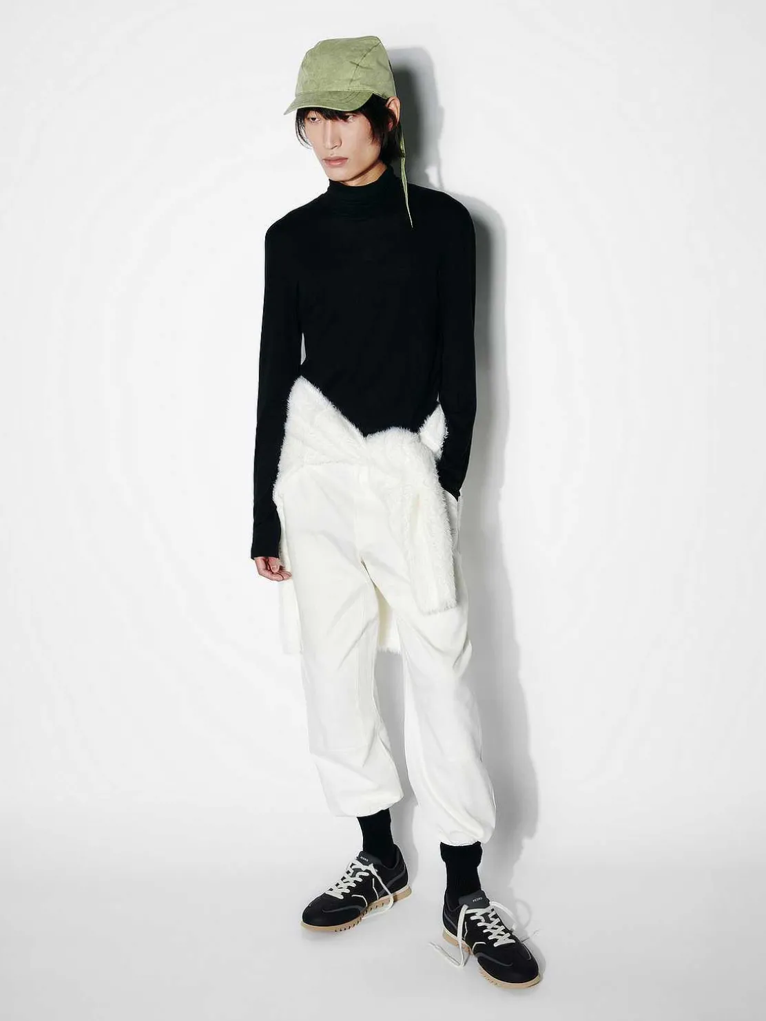 Mono Twist Sneakers