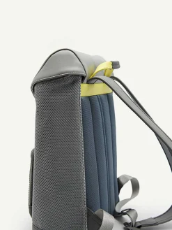 Nomad Backpack