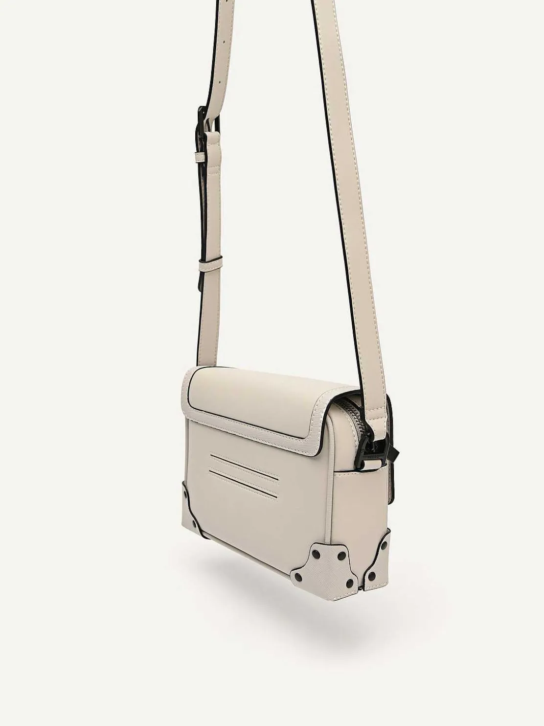 Norton Boxy Sling Bag