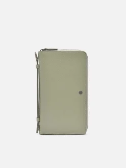 Oliver Leather Travel Organizer