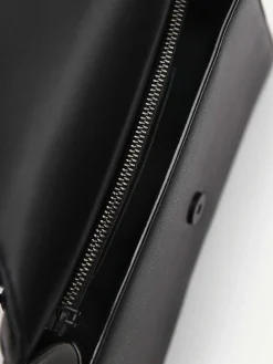 Pedro Studio Leather Travel Organiser