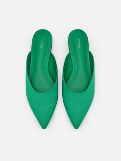 Peggy Mules