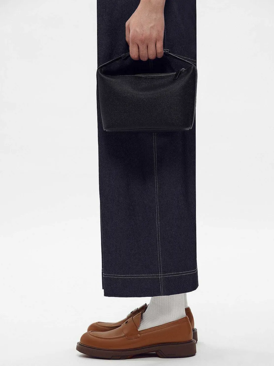 Robin Sling Bag