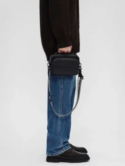 Smith Sling Bag