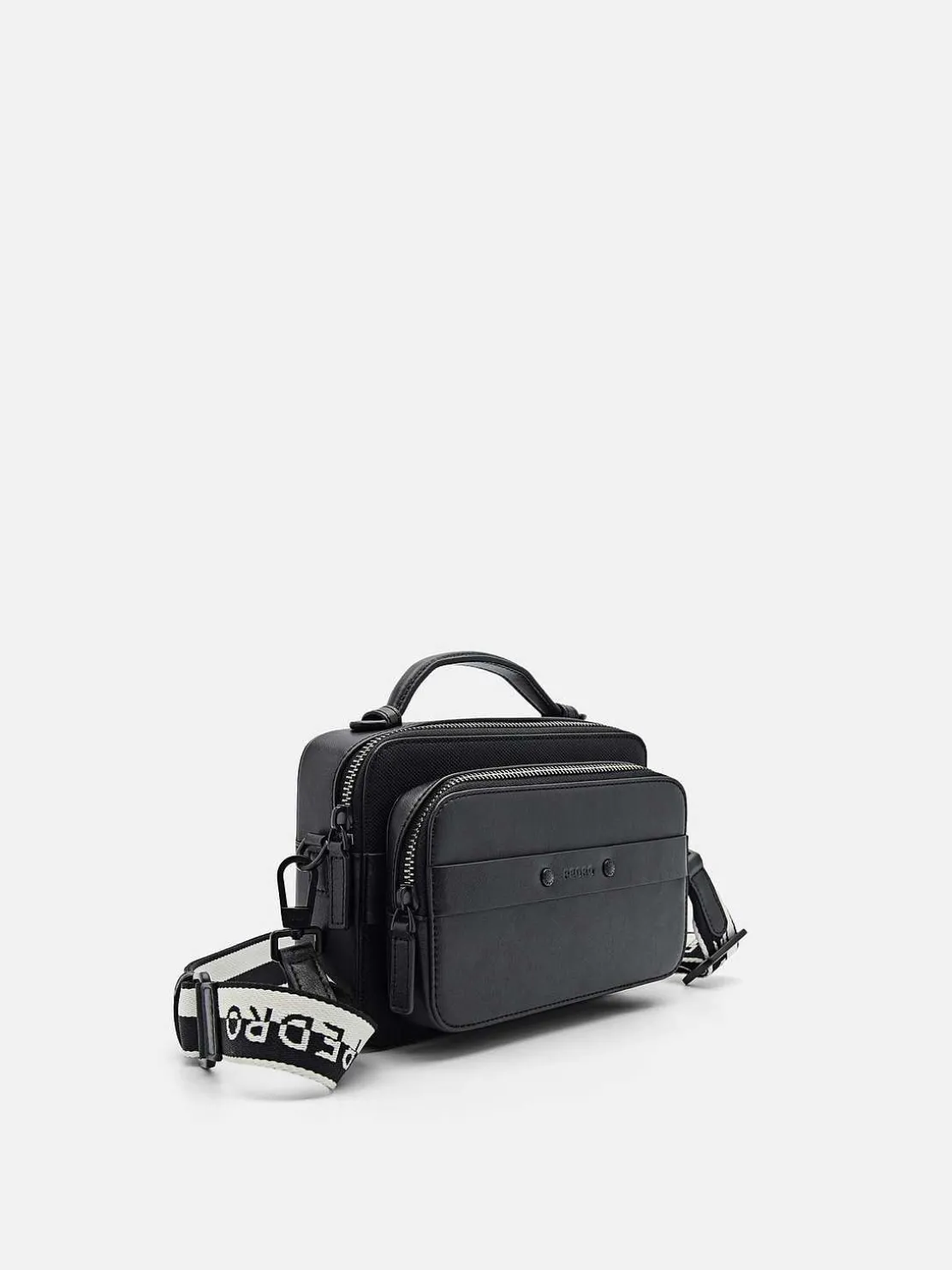 Smith Sling Bag