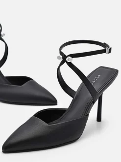 Sofia Leather Pumps