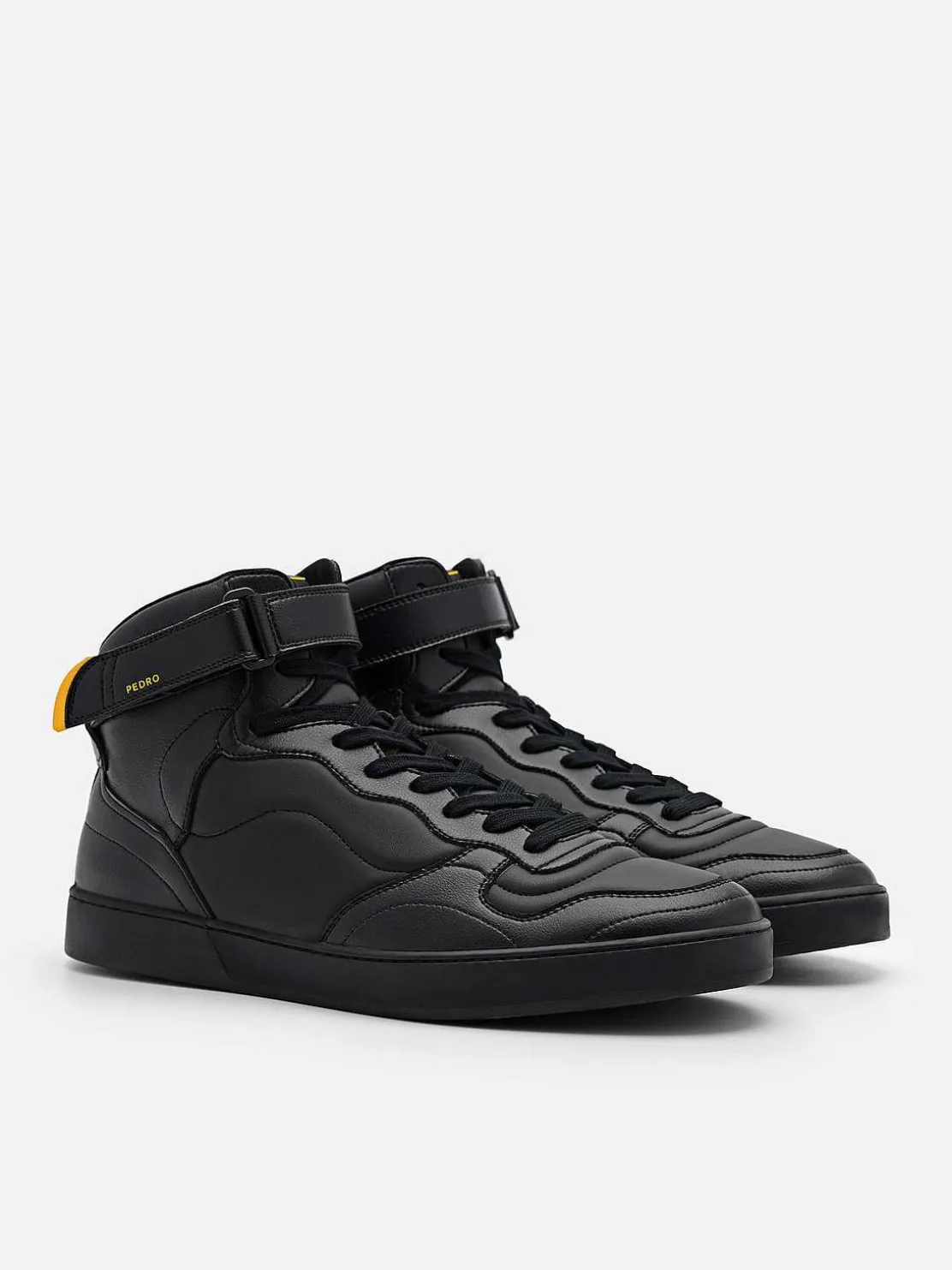 Stride Sneakers