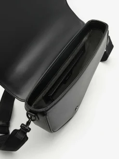 Taper Sling Bag