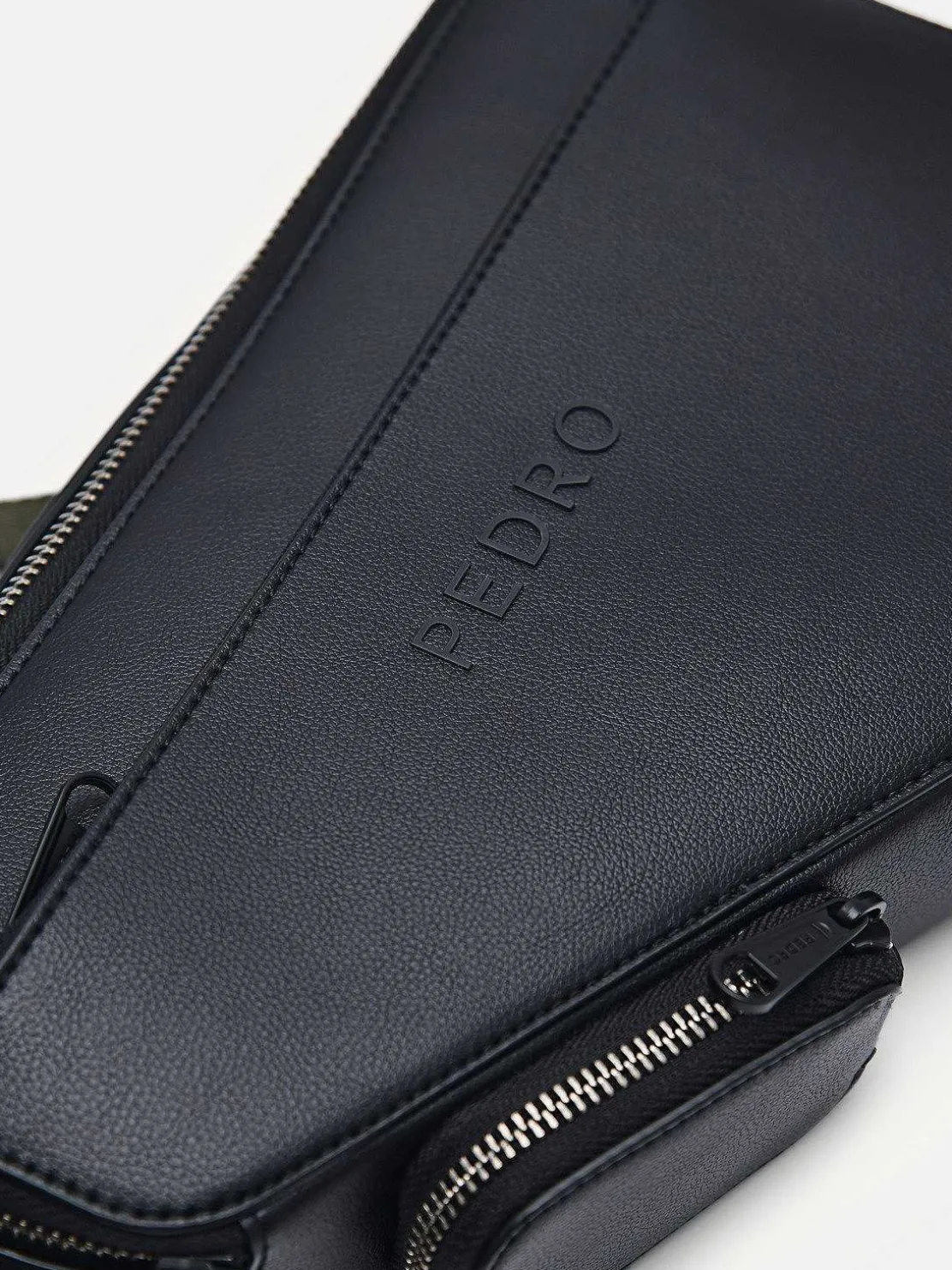 Taper Sling Pouch